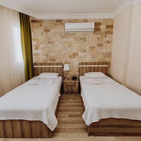 Karacan Park - Airport Otel 5*
