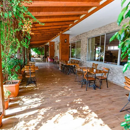 Karacan Park - Airport 5*