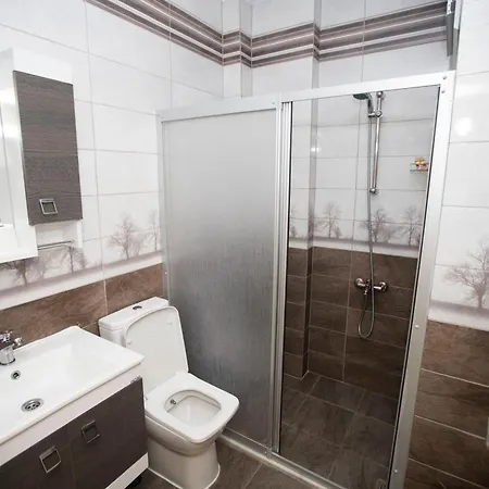 Karacan Park - Airport 5*